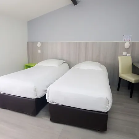 Le Cheval Blanc 2* Saint-Maixent-l'Ecole