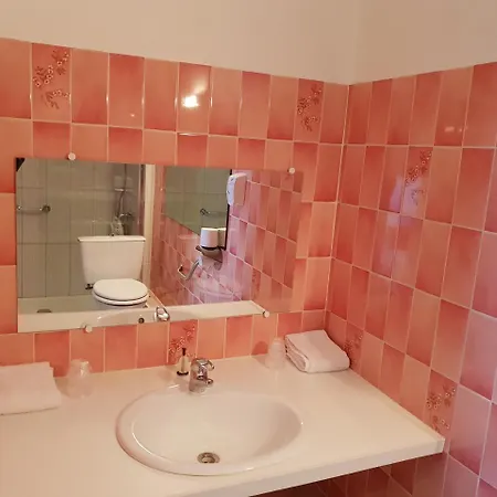 Le Cheval Blanc Saint-Maixent-lʼÉcole